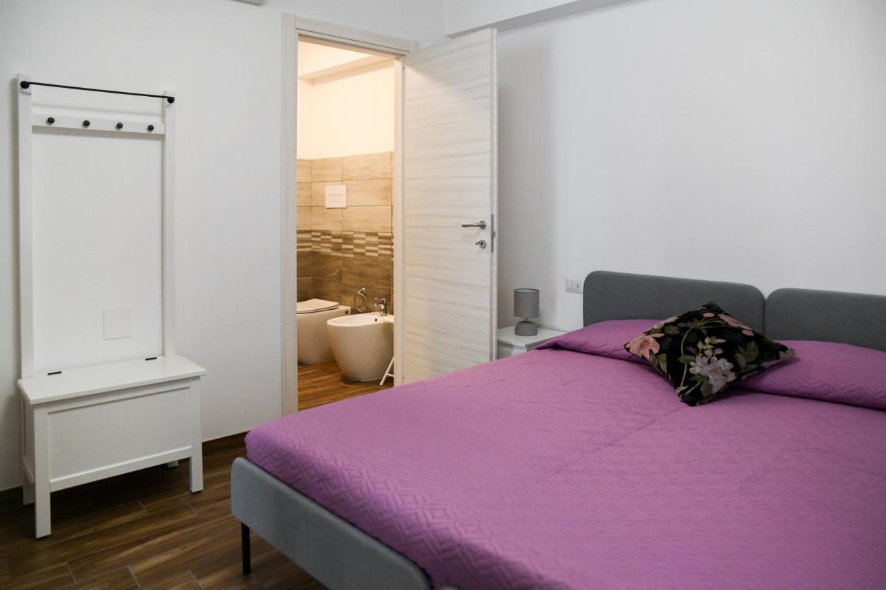 シッラ Athena Bed & Breakfast エクステリア 写真