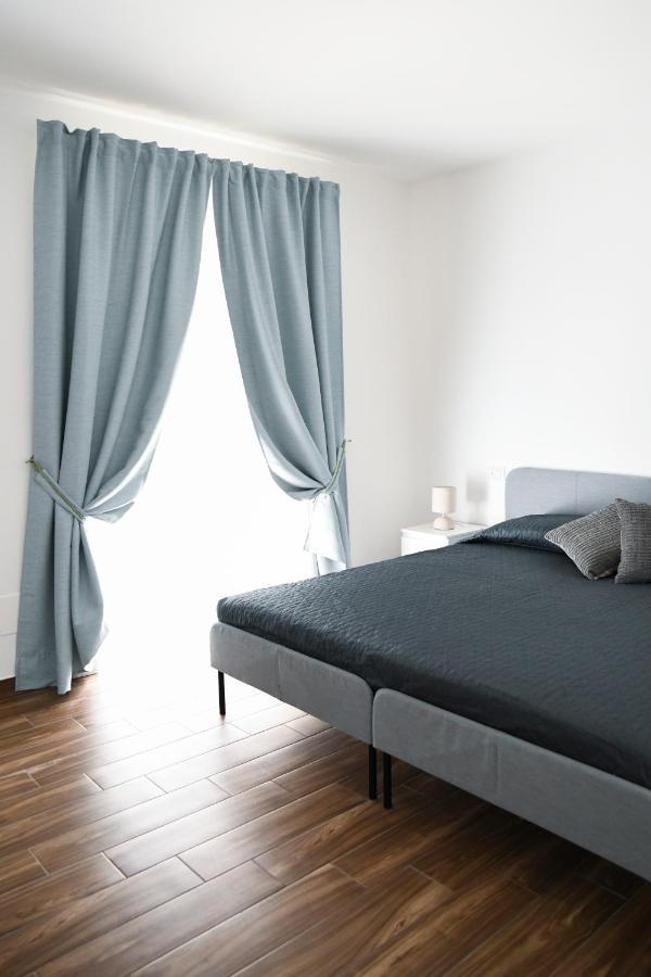 シッラ Athena Bed & Breakfast エクステリア 写真