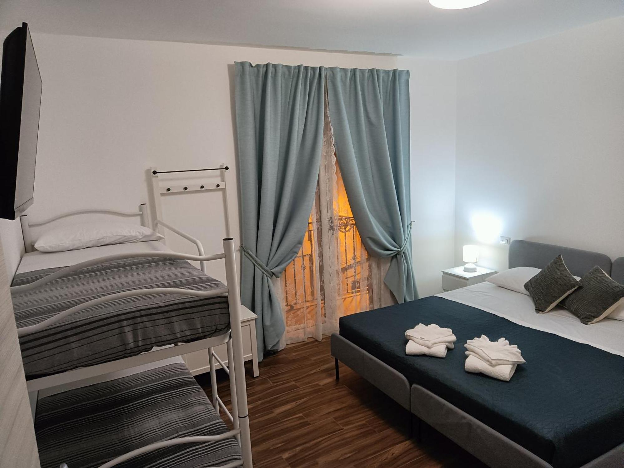 シッラ Athena Bed & Breakfast エクステリア 写真